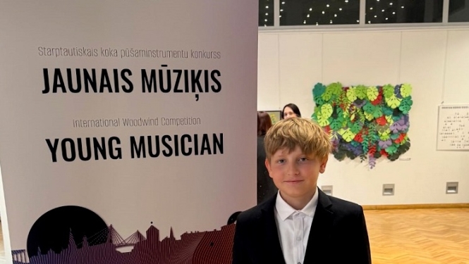 Artim Vecvagaram sudrabs konkursā “Jaunais mūziķis 2026”