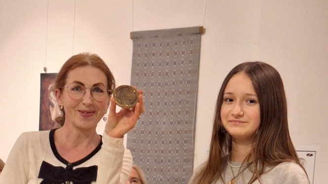 Piparkūku vai liecību? Abas!