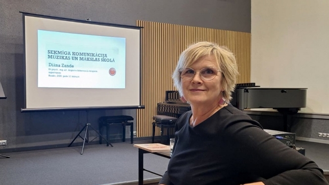 Diānas Zandes lekcijā vecākiem un pedagogiem – daudz atklāsmju un pārdomu